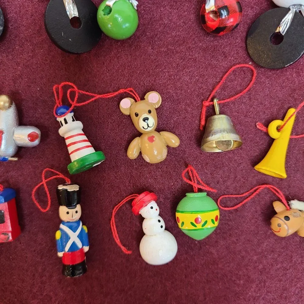 Festive Wooden Christmas Snowman Bead & Miniature Wooden Christmas Tree Ornament